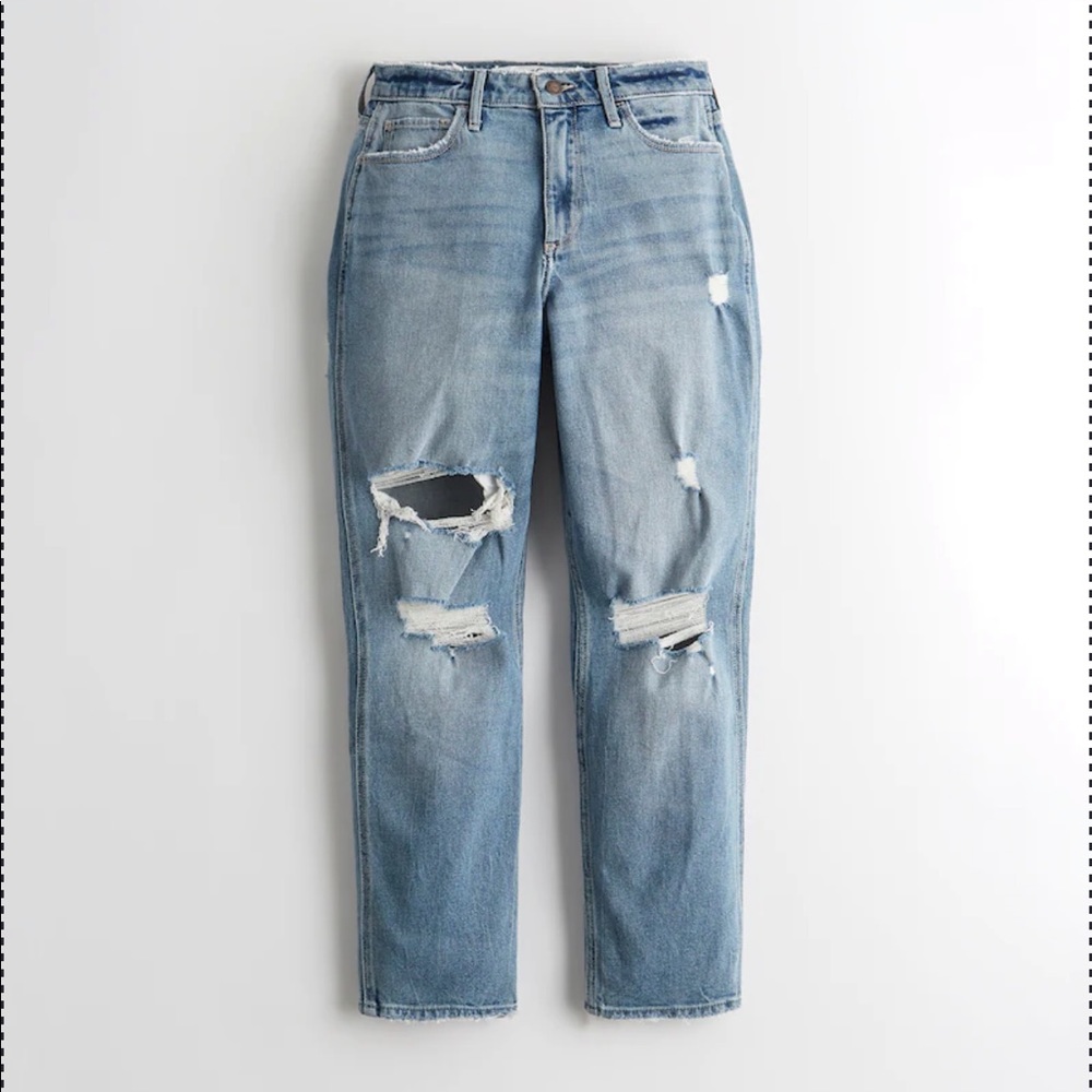 Curvy High-Rise Mom Jeans